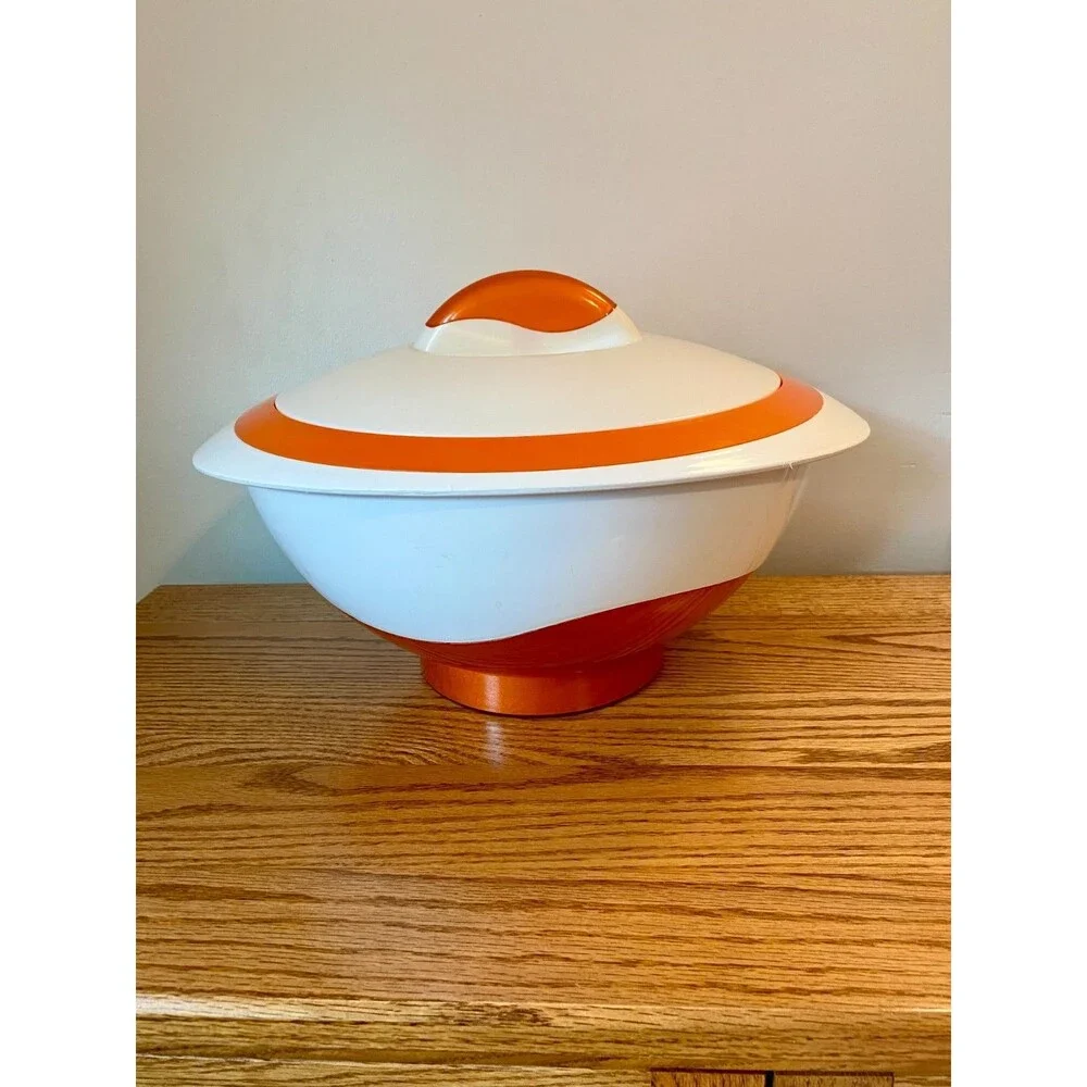 Retro Tokyo Large Thermo Insulated Food Bowl Container Locking Lid Orange MCM